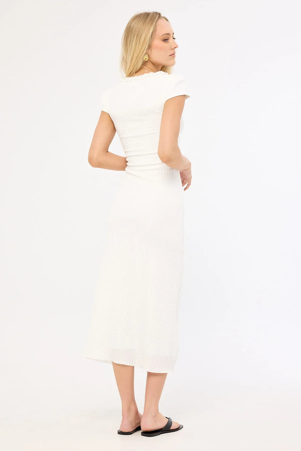 Perfect Stranger Mimsy Short Sleeve Midi Dress White