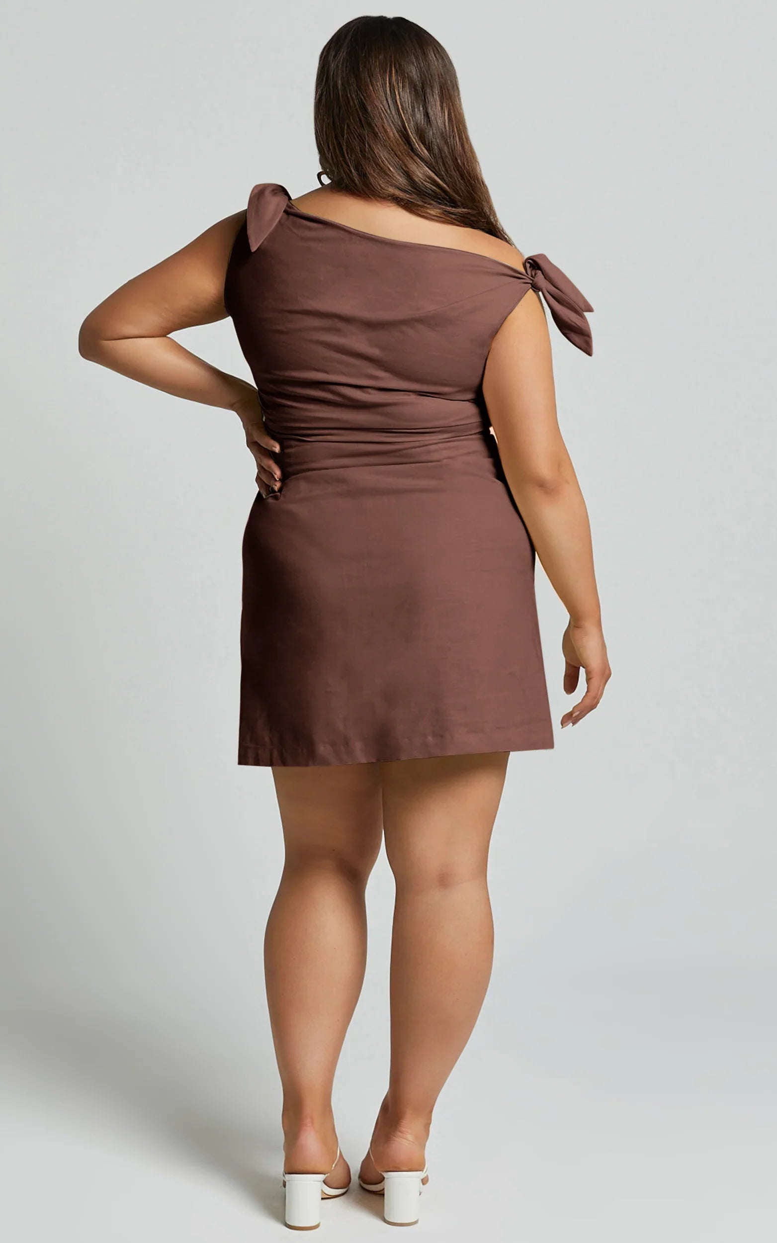 Jeofina Mini Dress - Off The Shoulder Linen Look Dress in Chocolate