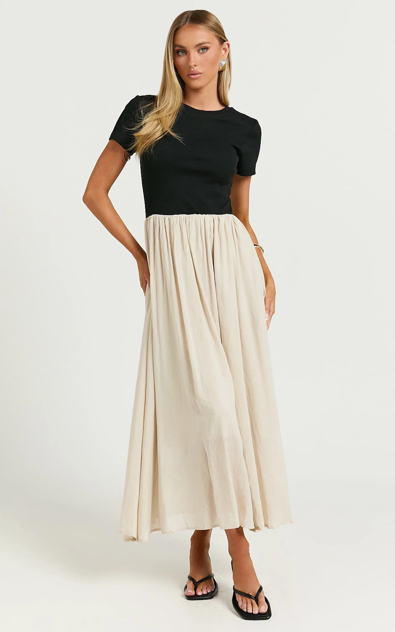 Hermie Midi Dress - Short Sleeve Contrast Dress in Black & Beige