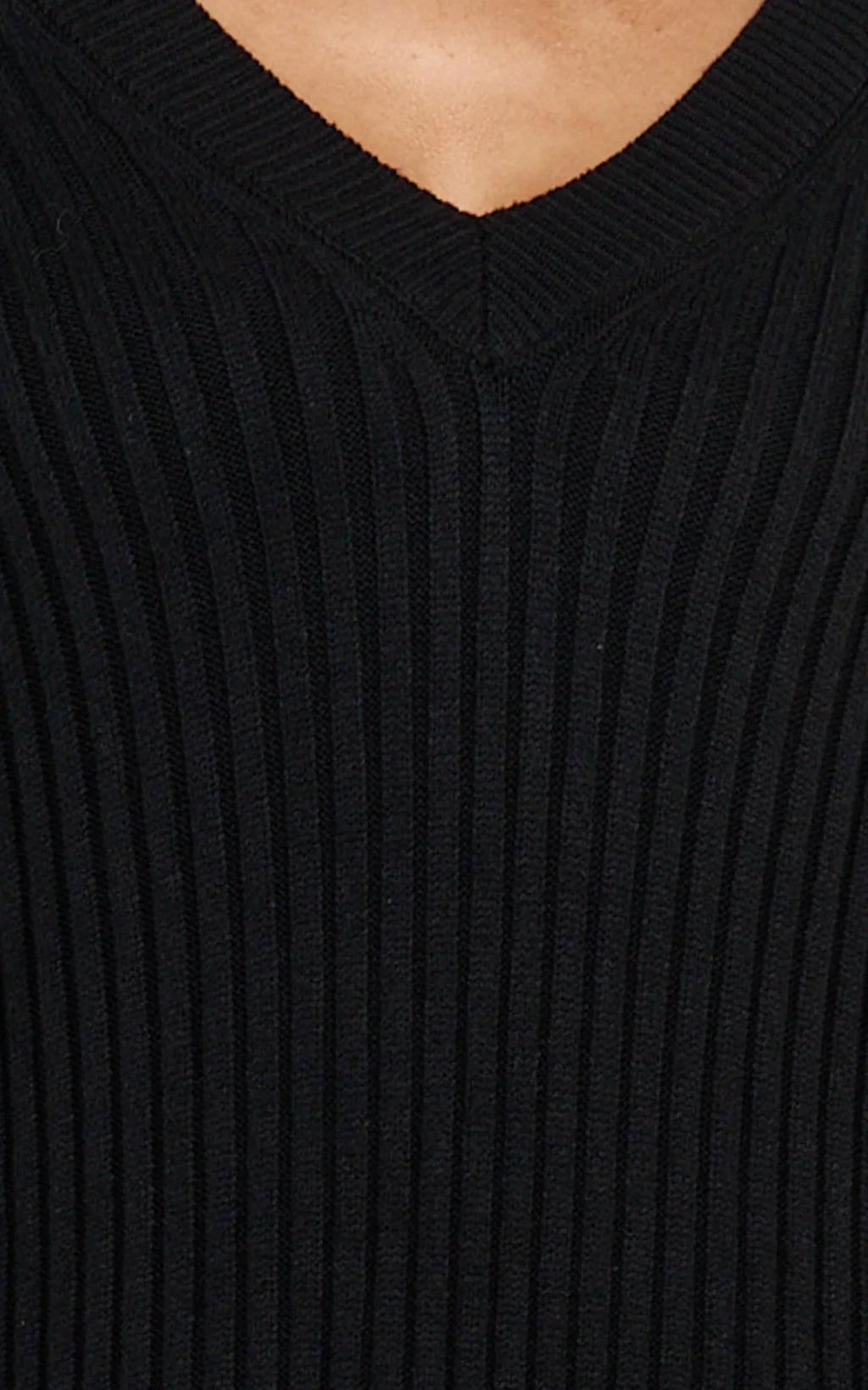 Kartia Midi Dress - V Neck Knit Dress in Black